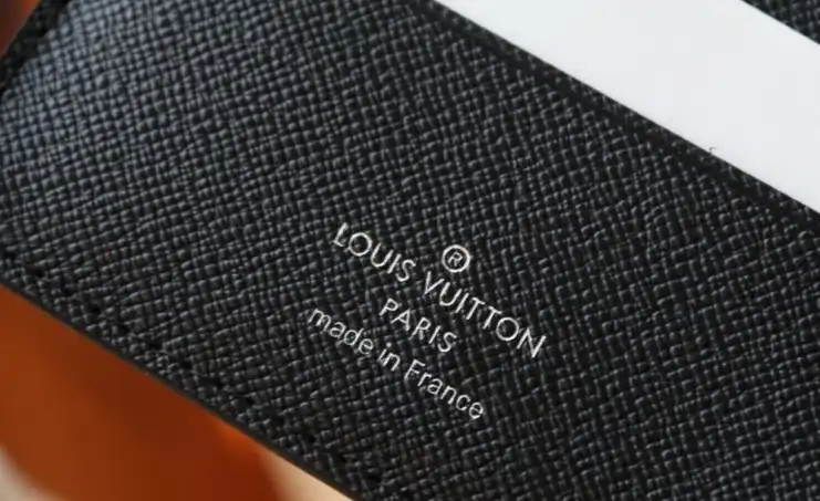 LV Wallets 4206A-2028