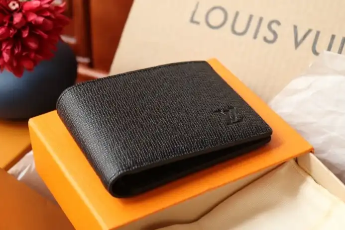 LV Wallets 4206A-2028