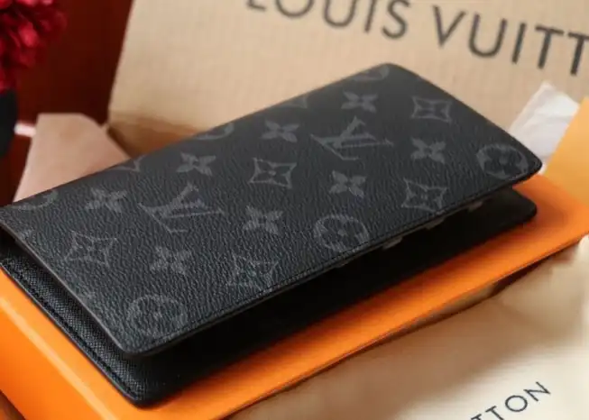 LV Wallets 4206A-2035