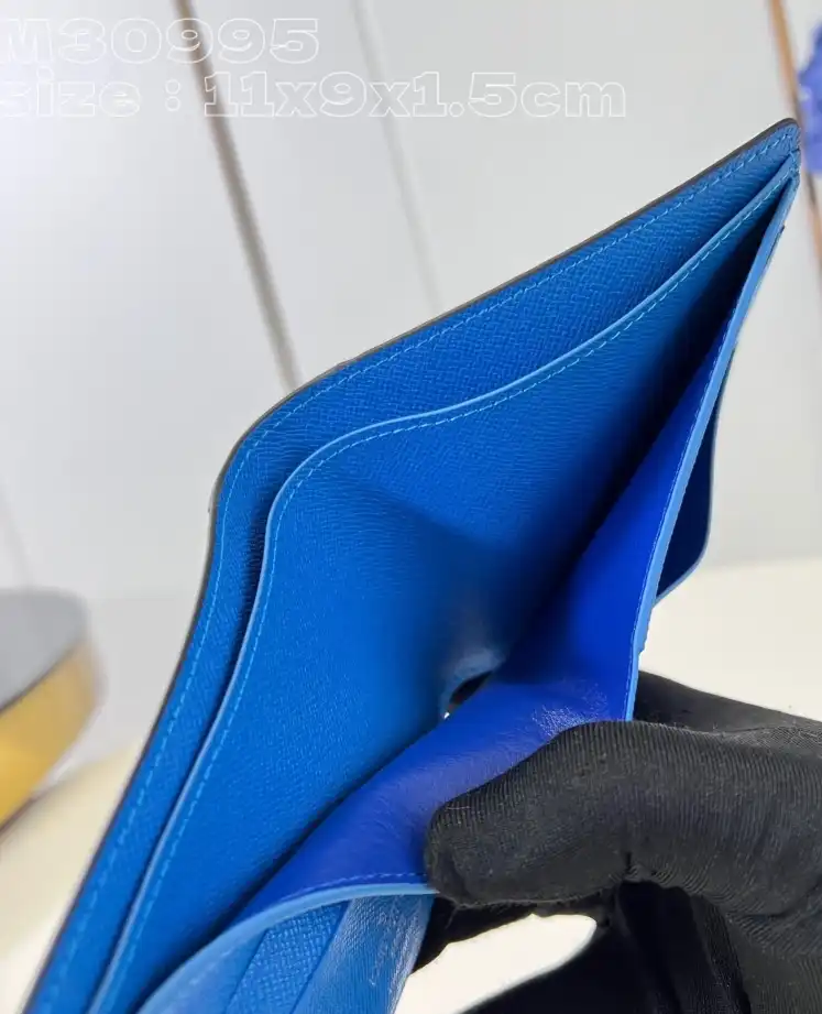 LV Wallets 4206A-2708