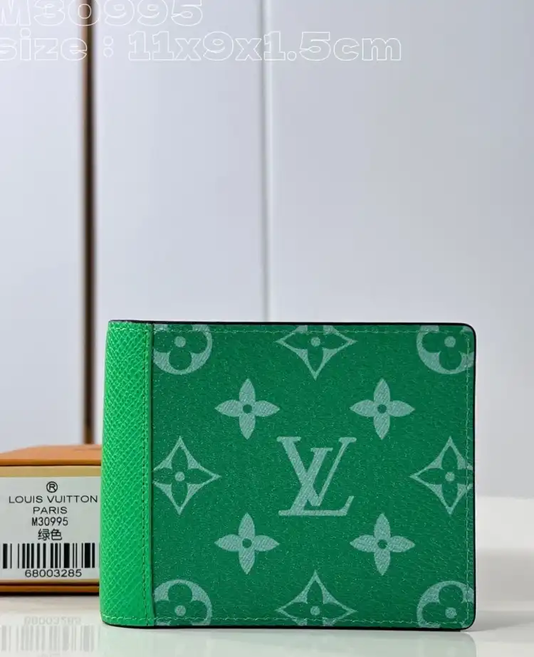 LV Wallets 4206A-2709