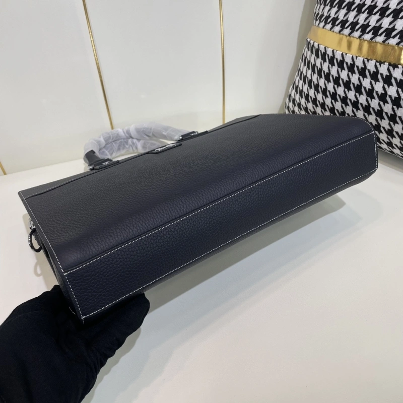 Hermes Briefcafcases 4206A-3040