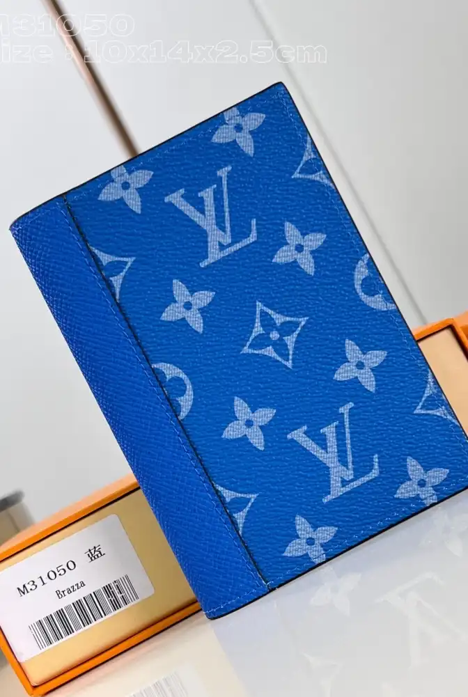 LV Wallets 4206A-3457