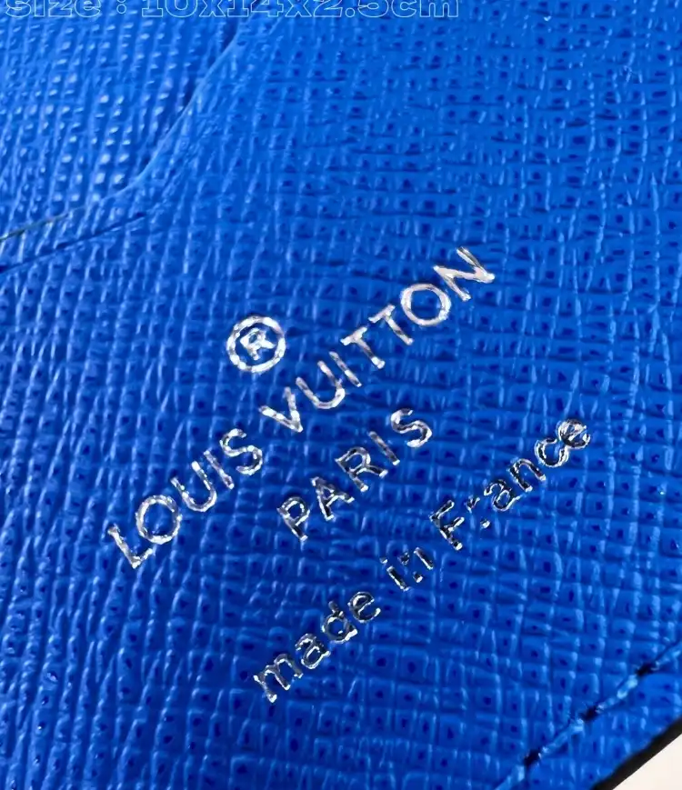 LV Wallets 4206A-3457