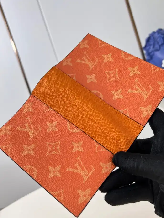 LV Wallets 4206A-3460
