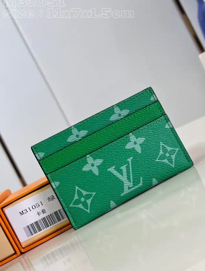 LV Wallets 4206A-3467