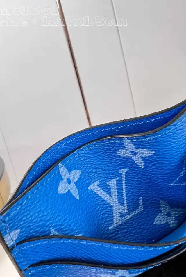 LV Wallets 4206A-3468