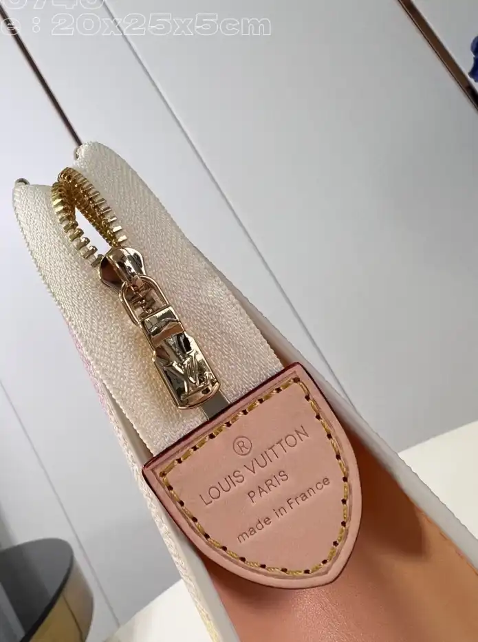 LV Clutch Bags 4206A-3491