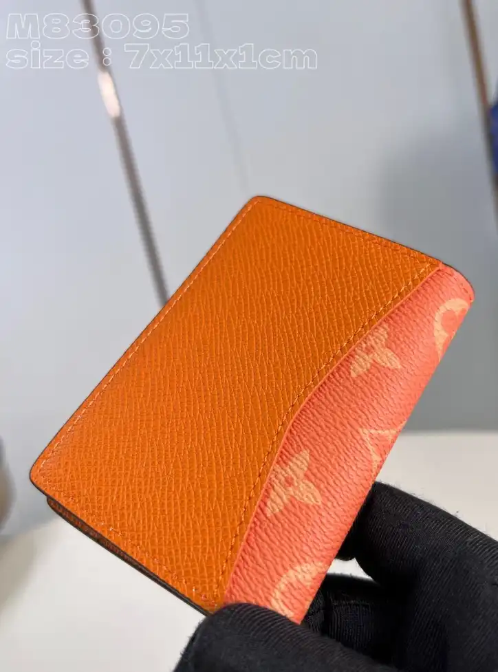 LV Wallets 4206A-3514