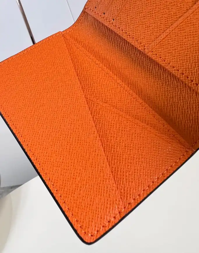 LV Wallets 4206A-3514