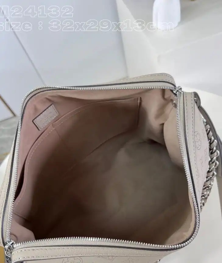 LV Satchel bags 4206A-3519