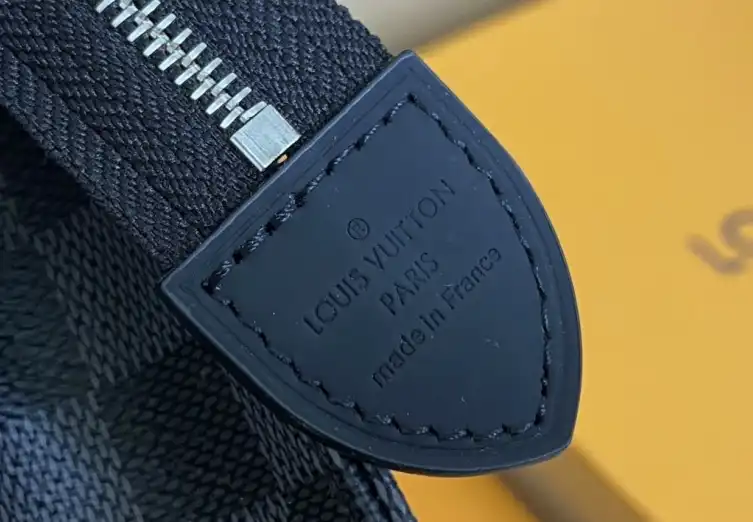 LV Clutch Bags 4206A-4115