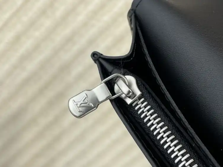 LV Wallets 4206A-4247