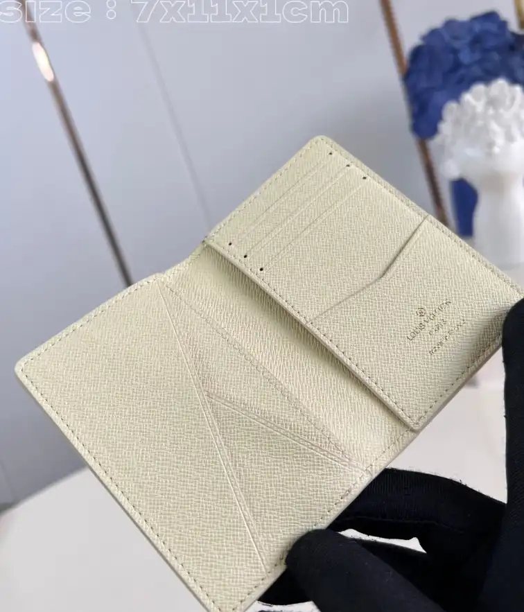 LV Wallets 4206A-4257