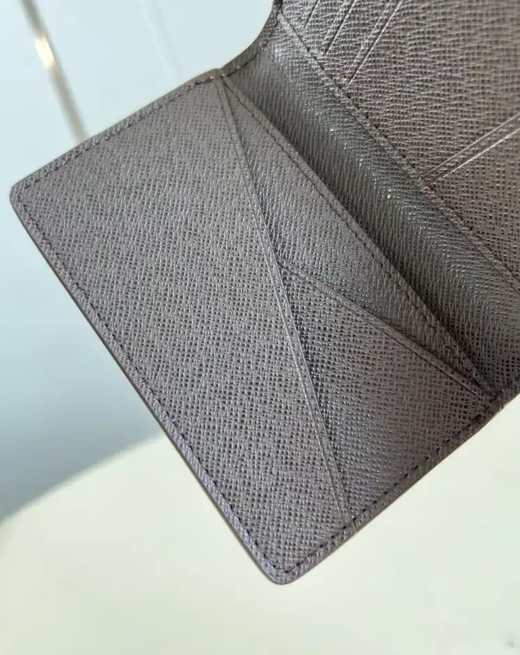 LV Wallets 4206A-4258