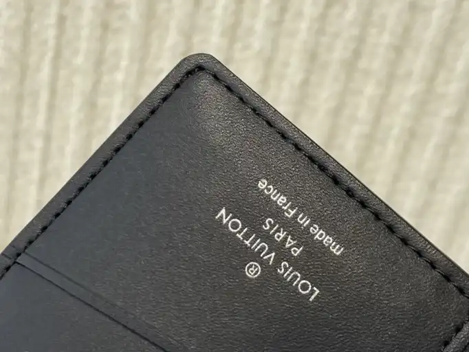 LV Wallets 4206A-4270