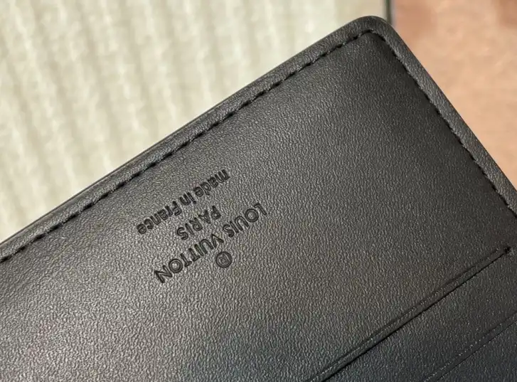 LV Wallets 4206A-4272