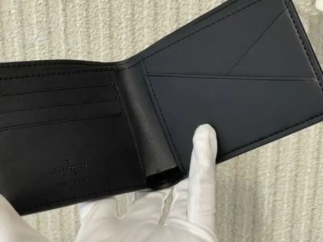 LV Wallets 4206A-4272