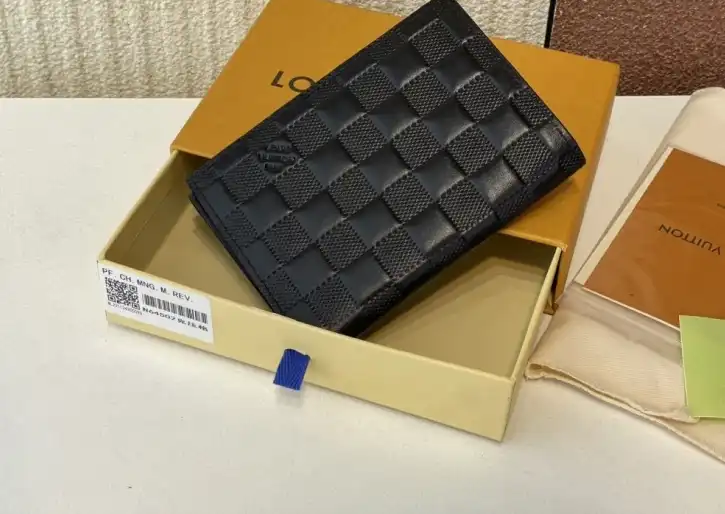 LV Wallets 4206A-4275