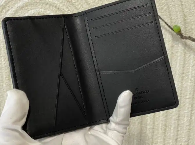 LV Wallets 4206A-4279