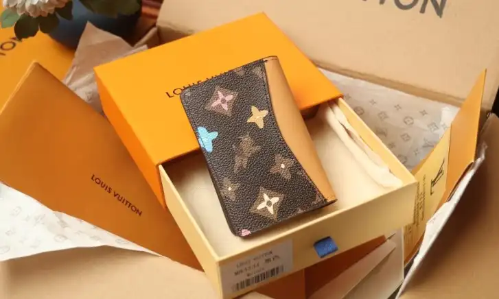 LV Wallets 4206A-4527