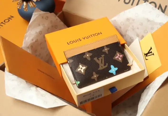LV Wallets 4206A-4528