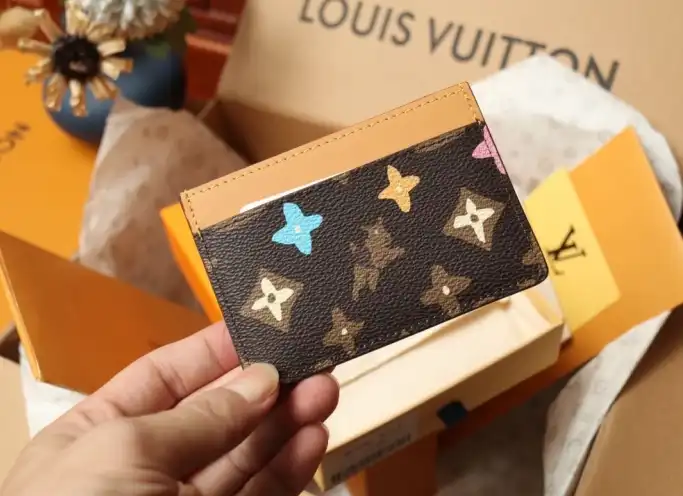 LV Wallets 4206A-4528