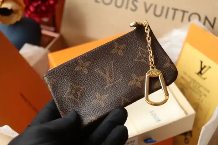 LV Wallets 4206A-4531