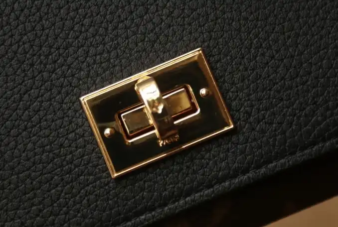 LV Wallets 4206A-4537