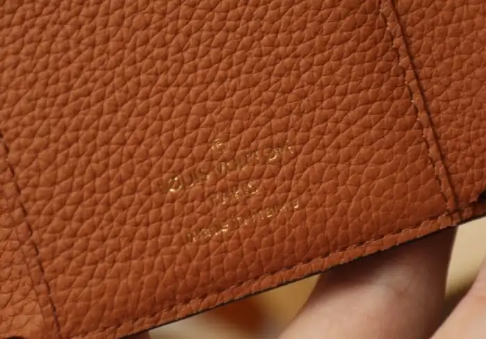 LV Wallets 4206A-4537