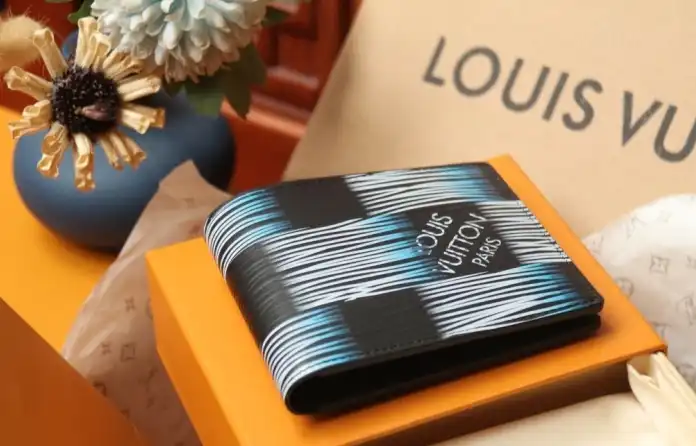 LV Wallets 4206A-4711
