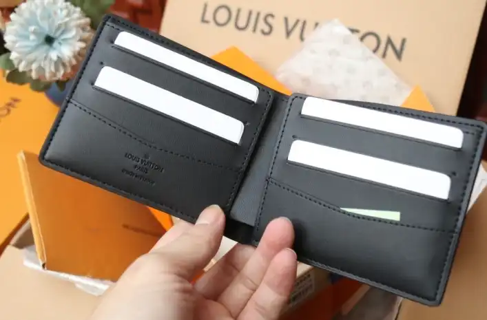 LV Wallets 4206A-4714