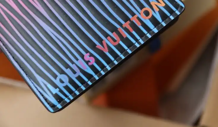 LV Wallets 4206A-4714