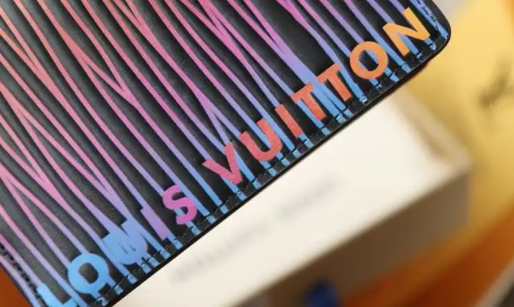 LV Wallets 4206A-4715