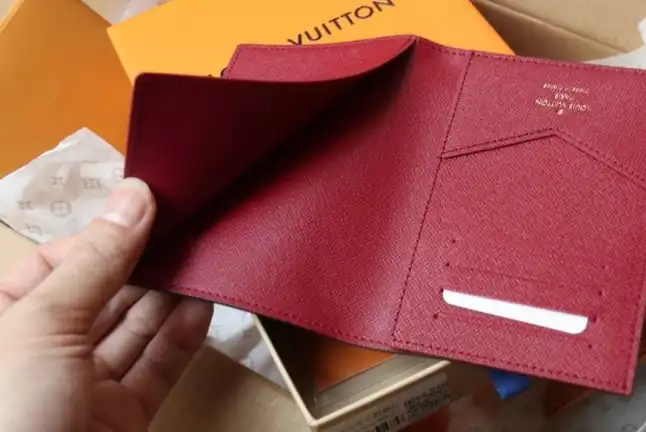 LV Wallets 4206A-4716