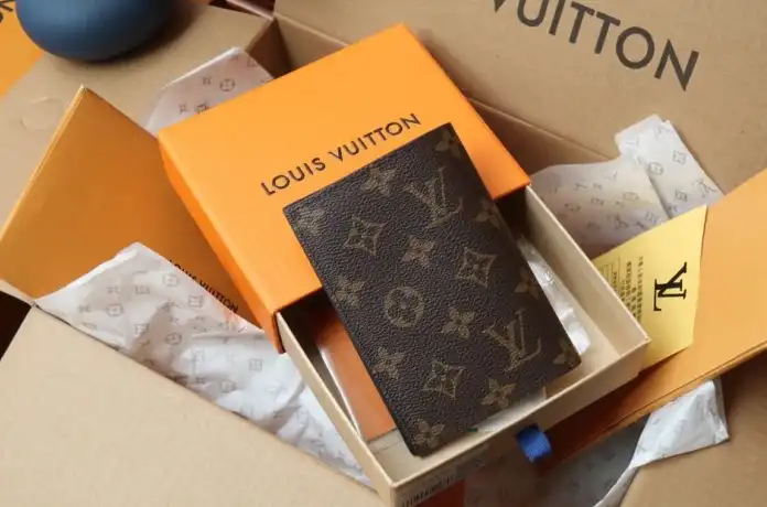 LV Wallets 4206A-4718