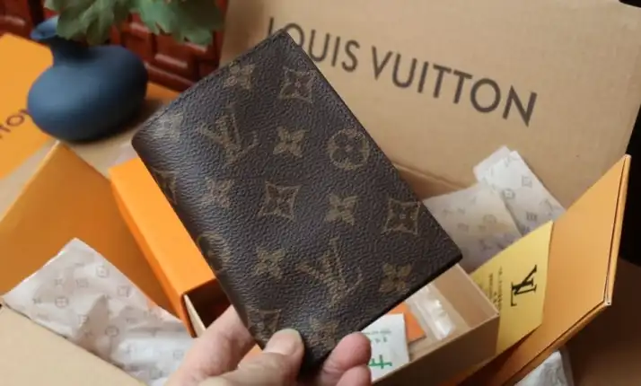 LV Wallets 4206A-4718