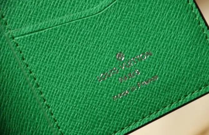 LV Wallets 4206A-4724