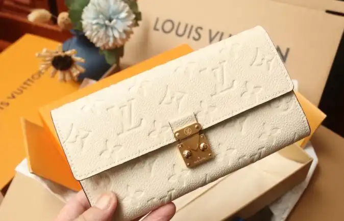 LV Wallets 4206A-4731