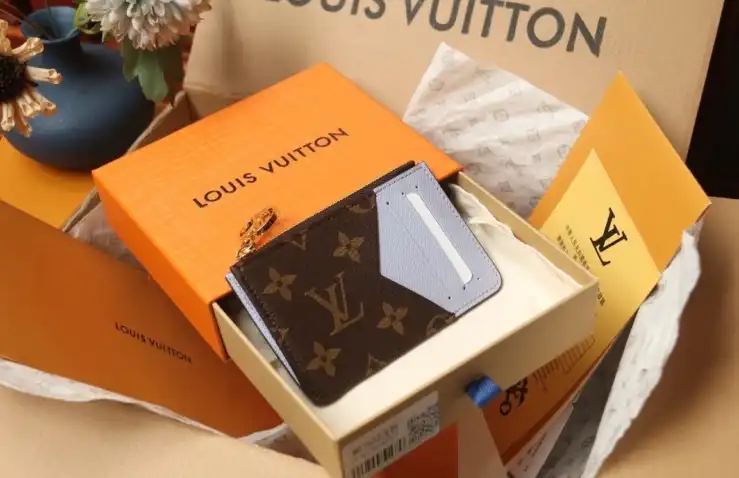 LV Wallets 4206A-4736