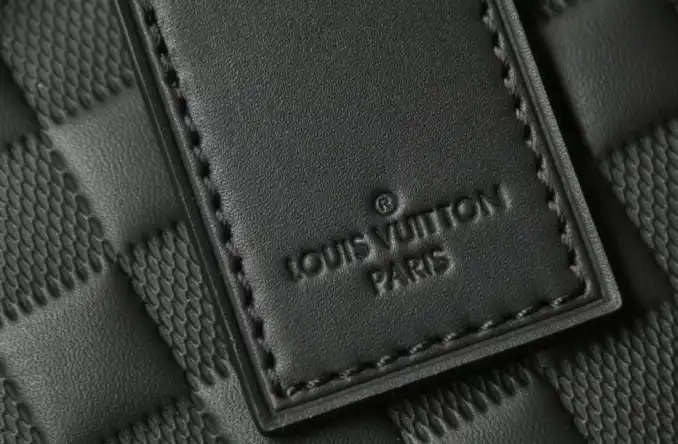 LV Wallets 4206A-4739