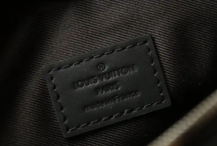 LV Wallets 4206A-4739