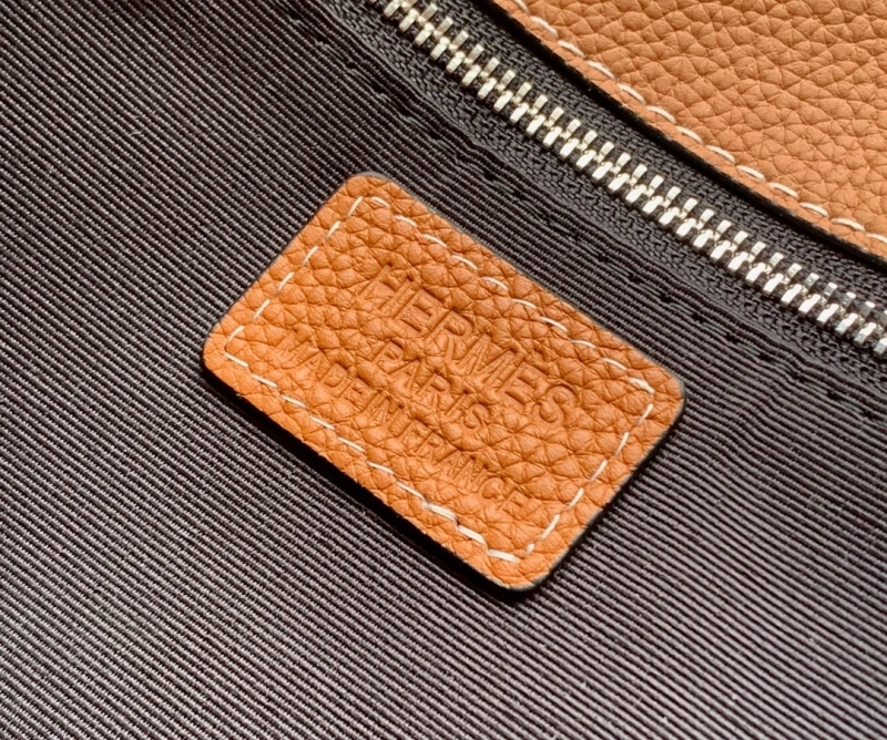 Hermes Briefcafcases 4206A-5487