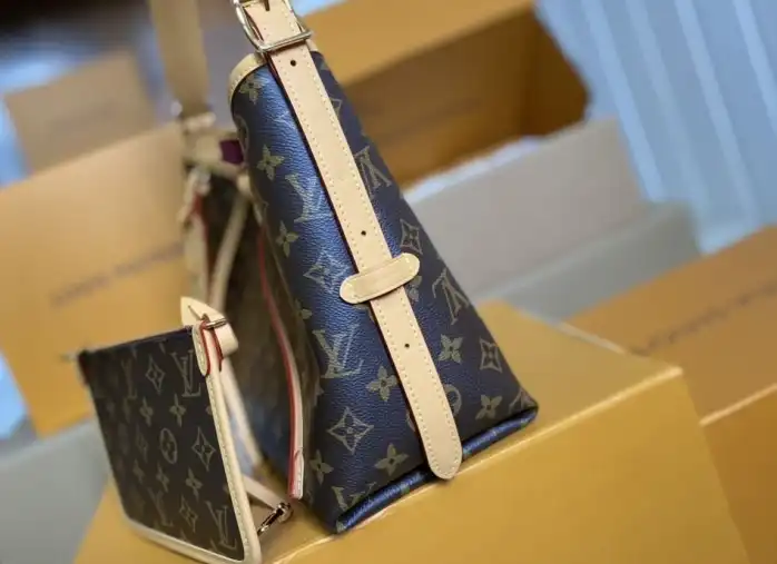 LV Satchel bags 4206A-5815