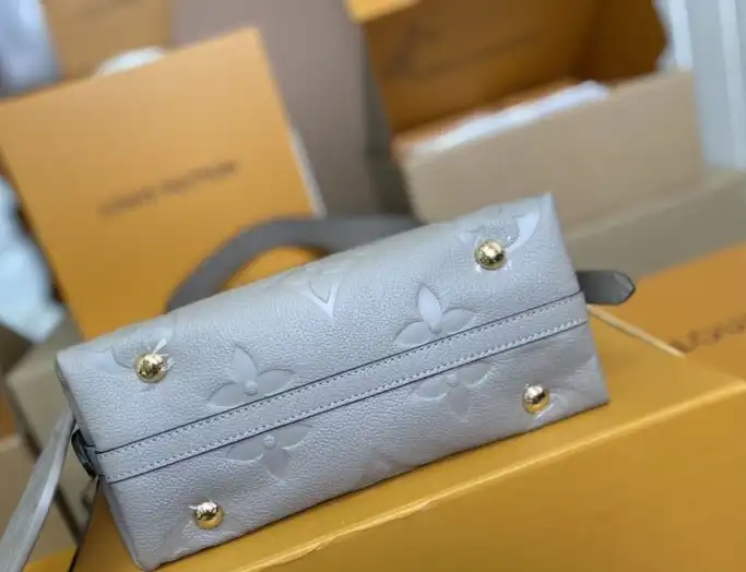 LV Satchel bags 4206A-5818