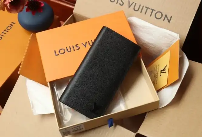 LV Wallets 4206A-6240