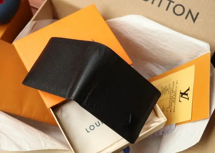 LV Wallets 4206A-6241