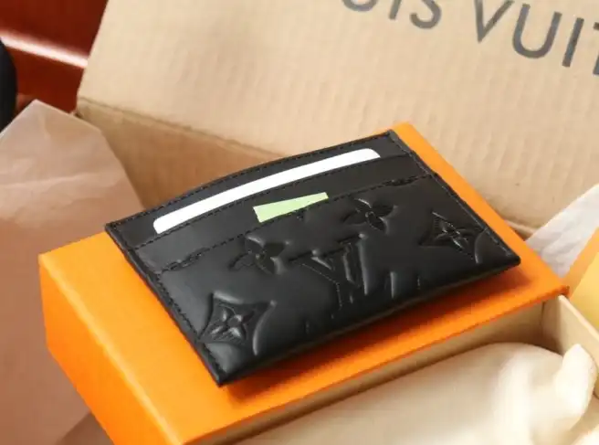 LV Wallets 4206A-6248