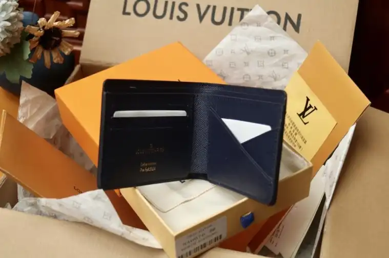 LV Wallets 4206A-6259