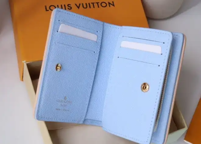 LV Wallets 4206A-6270